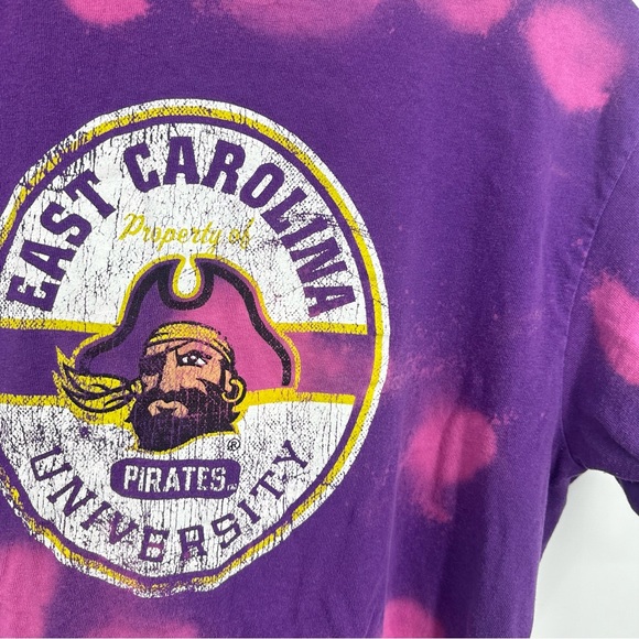 ECU Pirates Custom Bleach Splatter Short Sleeve Shirt Size Large Upcycled - Picture 4 of 5